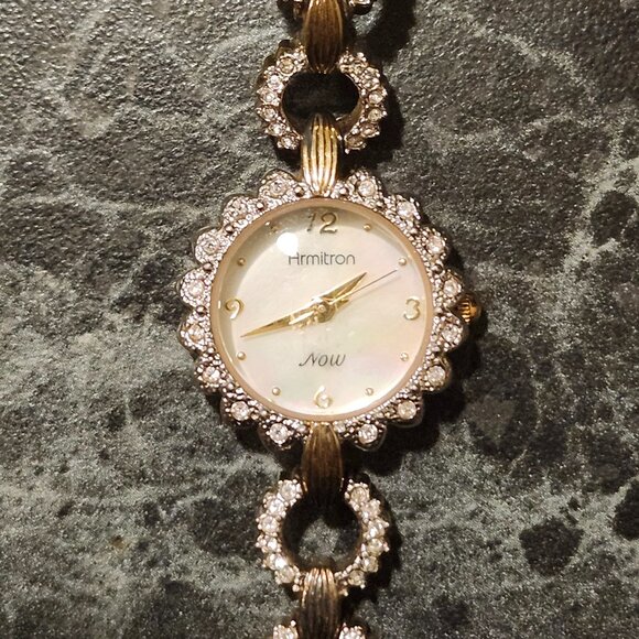 Armitron watch crystals - Picture 1 of 2